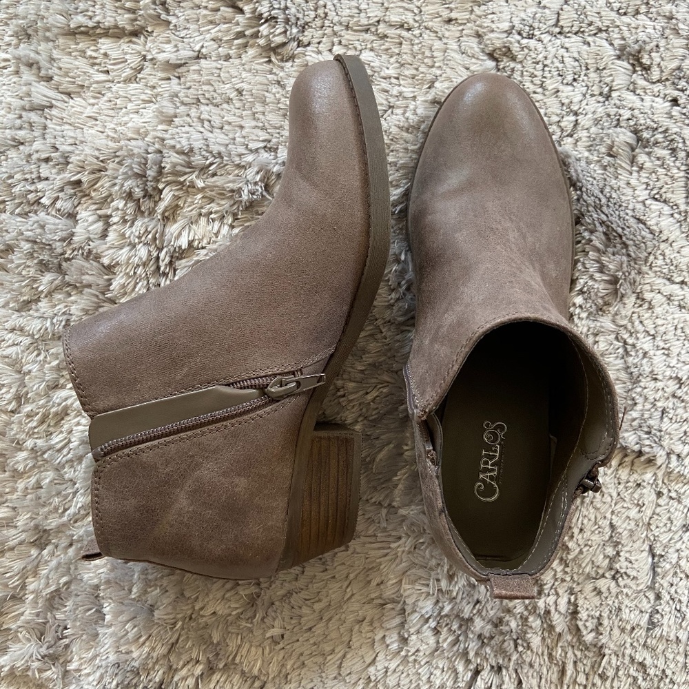 Carlos Santana Zip-up Mid Heel Ankle Boots